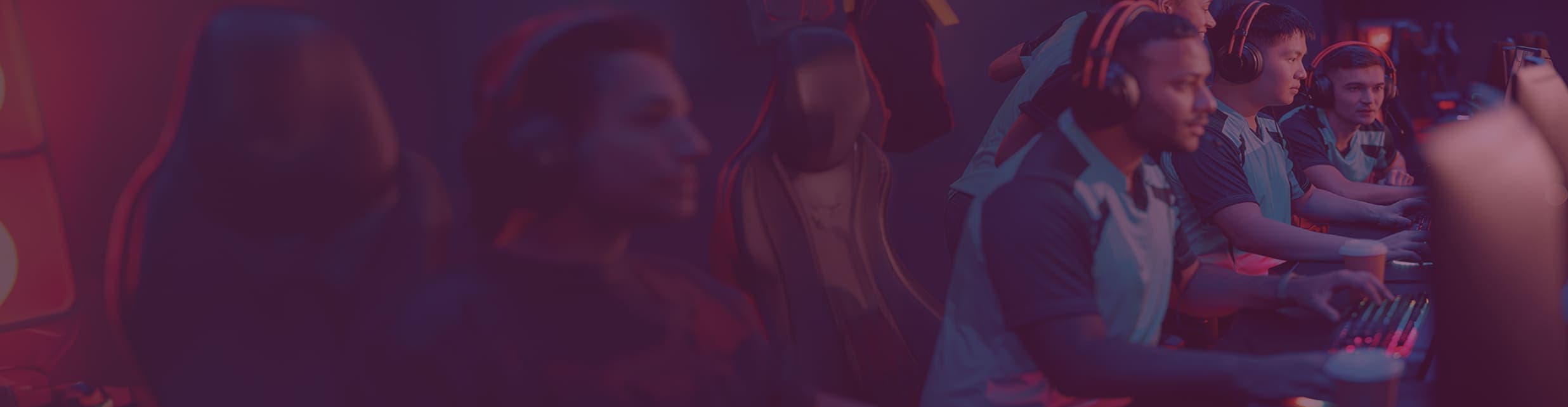 Our tournament systems support smooth event execution—from local leagues to global championships—with live scoring and real-time analytics to ensure fair play. Keeneo’s streaming solutions deliver top-tier broadcasts to large audiences, helping build communities and monetize engagement sustainably.